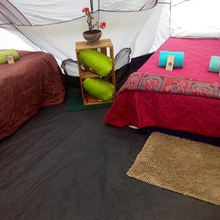 Camping & Travel Antigua Buitenkant foto