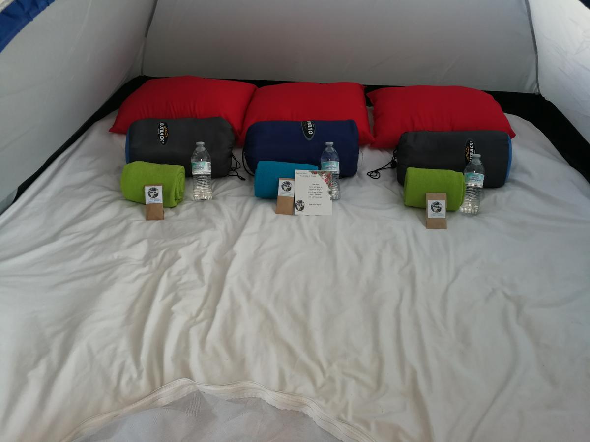Camping & Travel Antigua Buitenkant foto