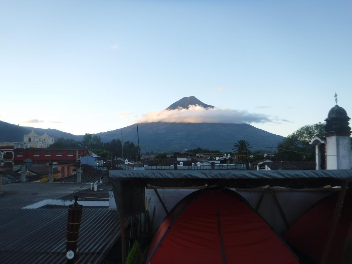 Camping & Travel Antigua Buitenkant foto